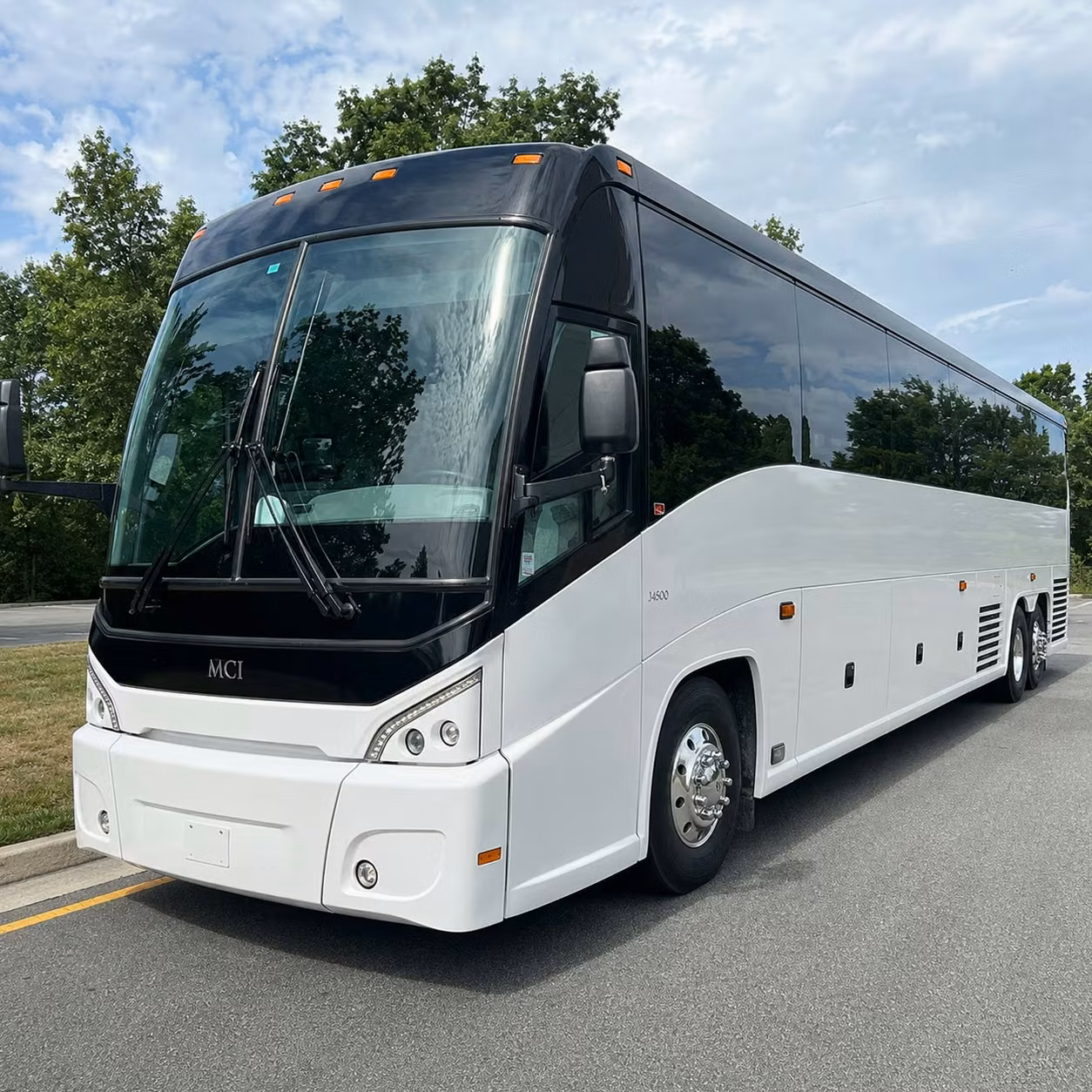 let livermorecharterbus com handle multi day bus rentals for livermore groups headed to southern california